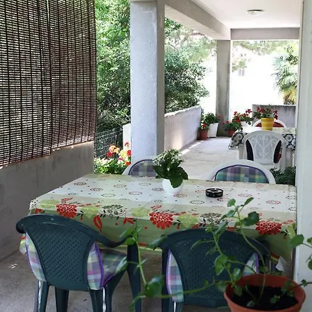 Apartment Silvana St *