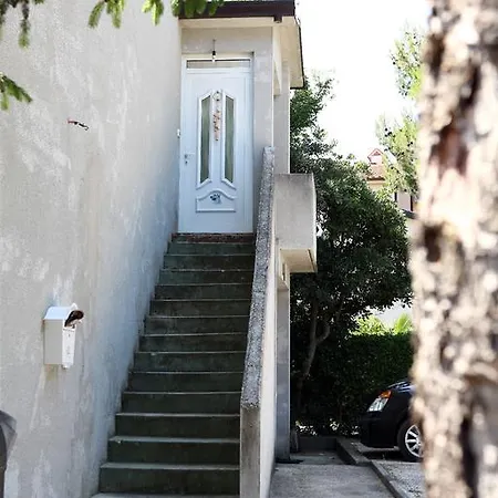 Silvana St Basanija